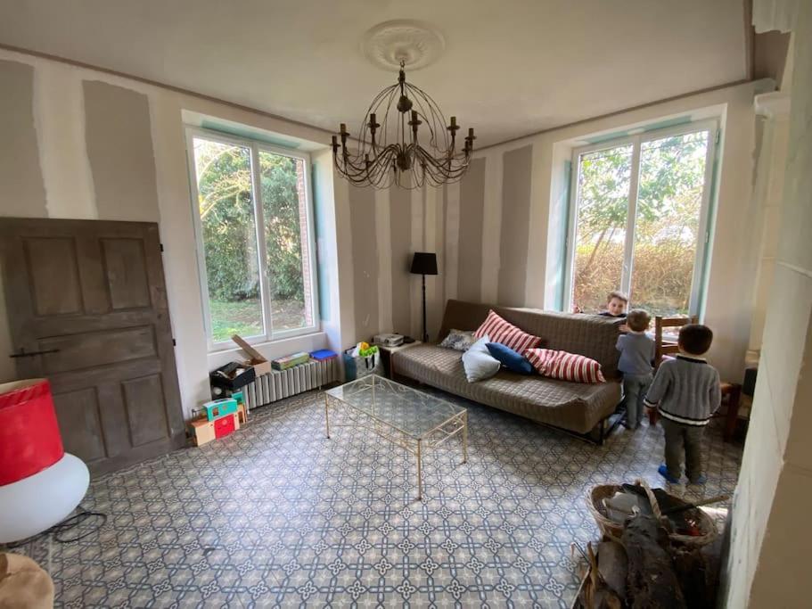 Maison Leocha Sablons-sur-Huisne Exteriör bild
