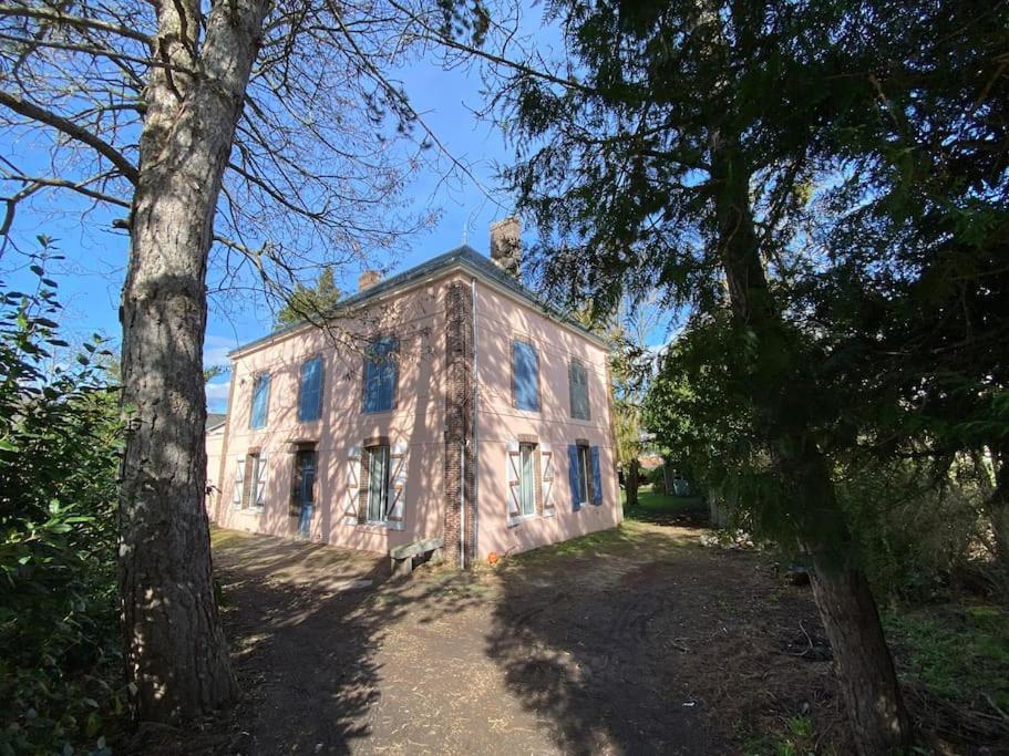 Maison Leocha Sablons-sur-Huisne Exteriör bild